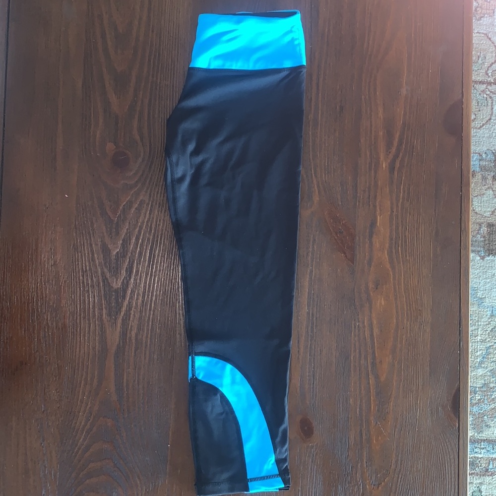 Capri workout pants - Picture 3 of 4